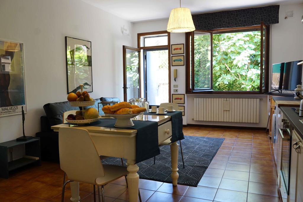 La Maisonette Et Son Jardin Venecia Exterior foto